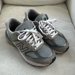 New Balance 990v5 Core Sneakers